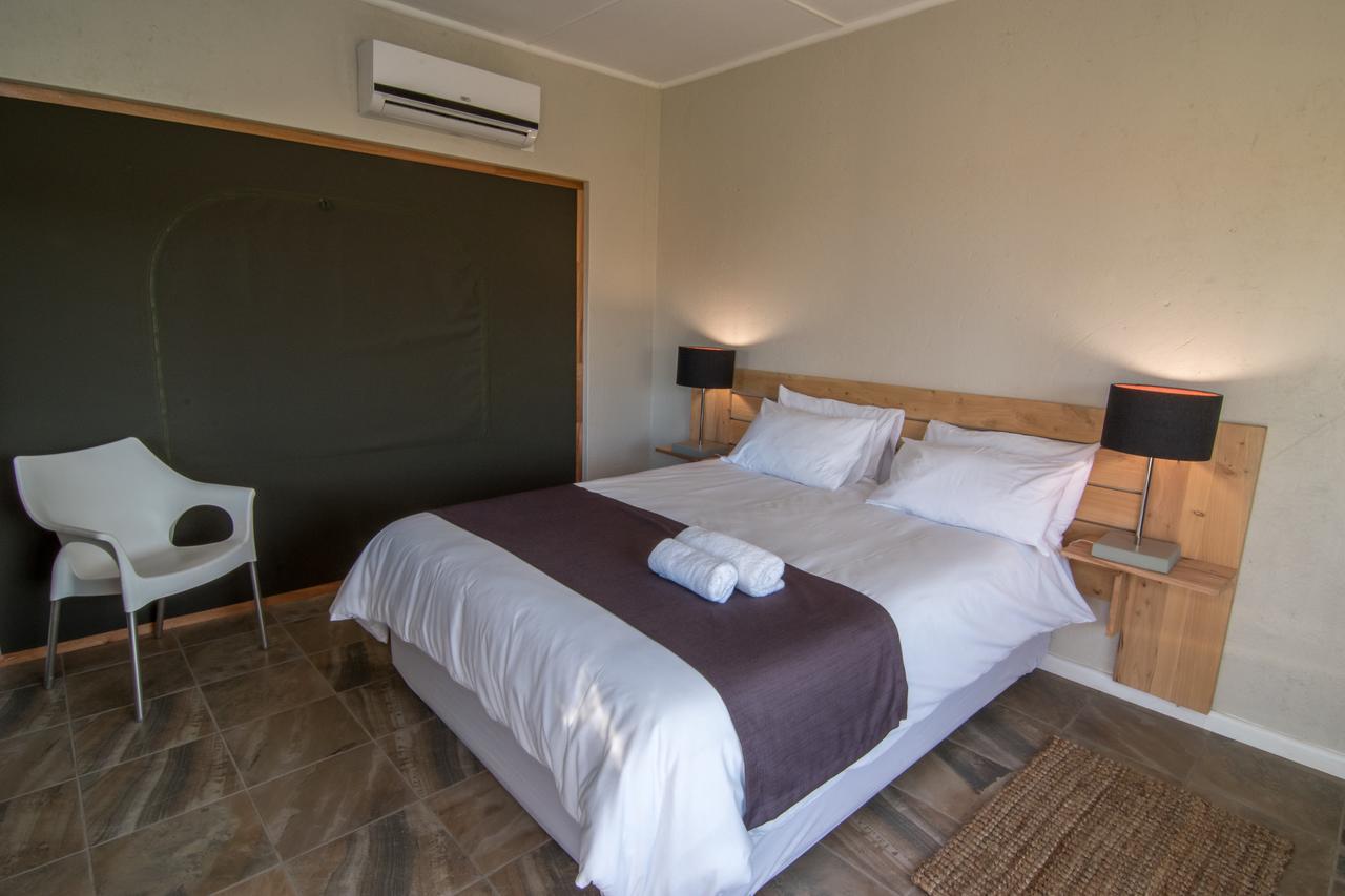 Letsatsi Lodge Vanrhynsdorp Exterior foto