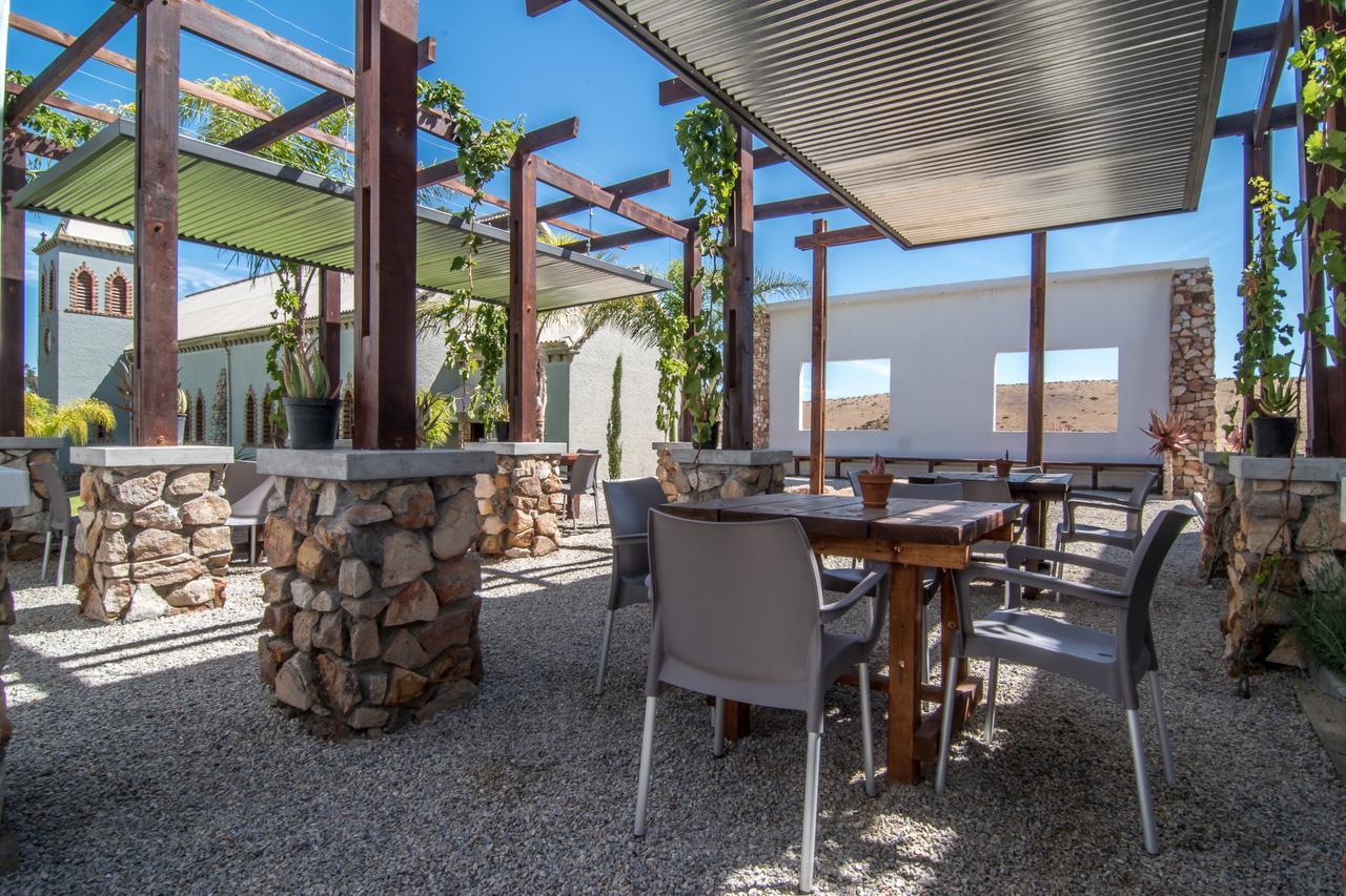 Letsatsi Lodge Vanrhynsdorp Exterior foto